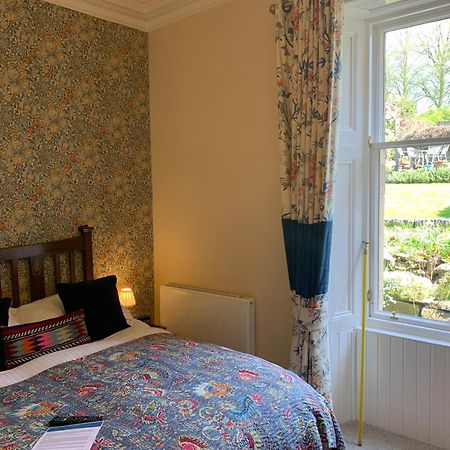 Leven House Bed And Breakfast Crieff Esterno foto
